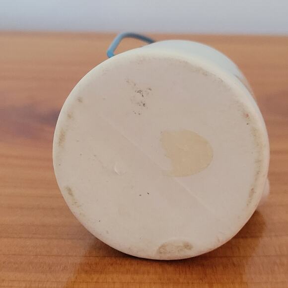 Vintage Delft Blue Mini Teapot | Hand-Painted Dutch Pottery Collectible - Picture 5 of 9